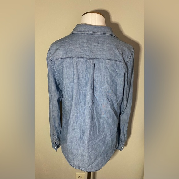 Old Navy Chambray button down shirt - Picture 3 of 11